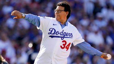 Dodgers to honor Fernando Valenzuela with patch in World Series - ESPN