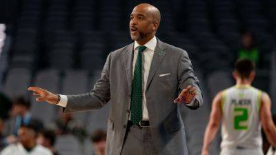 South Florida basketball coach Amir Abdur-Rahim dies at age 43 - ESPN