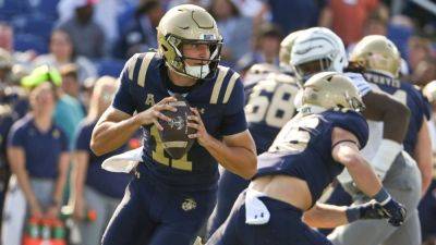 Notre Dame-Navy college football betting, predictions, odds, picks, lines - ESPN