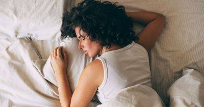 Common sleep habit could be ageing you and causing wrinkles – says expert - manchestereveningnews.co.uk