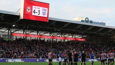 Brentford fight back from two goals down to beat Ipswich