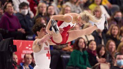 Canadian ice dancers Gilles, Poirier lead after rhythm dance at Skate Canada