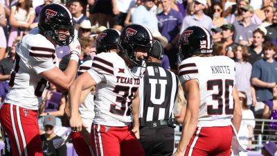 Trump - Texas Tech kicker flashes MAGA shirt after scoring touchdown on trick play - foxnews.com - Los Angeles - state Arizona - state Texas - county Worth