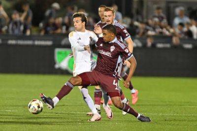 Galaxy thrash Rapids 5-0 to open MLS Cup playoff series