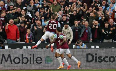 West Ham Pile More Pressure On Erik Ten Hag, Cole Palmer Fires Chelsea To Victory