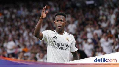 El Clasico - Santiago Bernabéu - Vinícius Júnior - Liga Spanyol - Vinicius Dukung Lamine Yamal, Kecam Fans Real Madrid yang Rasis - sport.detik.com