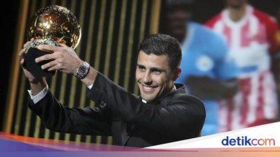 Jude Bellingham - Rodri Semringah Sabet Ballon d'Or 2024 - sport.detik.com