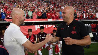 Arne Slot: Erik ten Hag will be back at a 'big club' soon