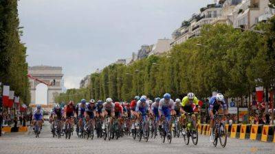 Tour de France returns to Champs-Elysees, women's Tour adds ninth stage