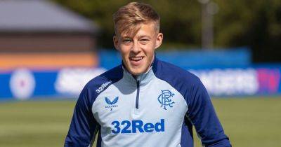 Connor Barron tipped to handle heat on Aberdeen return as Rangers boss Clement reveals talk with ‘mature’ midfielder