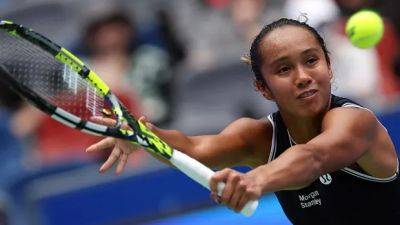 Leylah Fernandez cruises to Hong Kong Open quarterfinals in straight sets