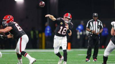 Matt Ryan - Drake London - Kirk Cousins lets it fly in career night as Falcons win in OT - ESPN - espn.com - county Bay