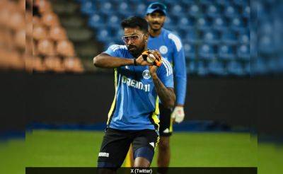 Morne Morkel, Unhappy With Hardik Pandya's Bowling, Has Intense Chat In Nets: Report