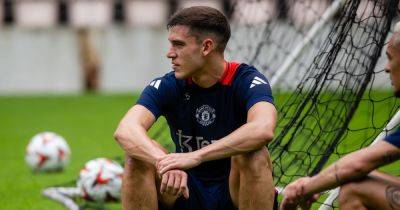 Manuel Ugarte sends Antony message after being dropped by Erik ten Hag for Man United