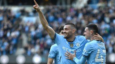 Mateo Kovacic at the double as Manchester City come from behind against Fulham