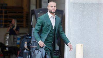 Dak Prescott rocks green suit ahead of 'Sunday Night Football' - ESPN