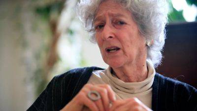 Austrian-American writer Lore Segal, who fled the Nazis as a child, dies aged 96 - euronews.com - Usa - Austria - New York