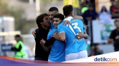 Antonio Conte - Stanislav Lobotka - A.Di-Serie - Napoli Yakin Musim Ini Akan Spesial bersama Conte - sport.detik.com - Slovakia