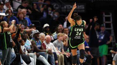 Bridget Carleton - Courtney Williams - Napheesa Collier's double-double helps Lynx extinguish Sun, advance to WNBA Finals - cbc.ca - Canada - state Minnesota - state Connecticut - county Liberty