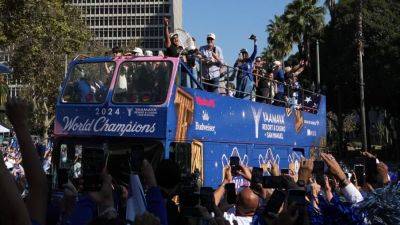 Dodgers mark World Series win with parade, stadium celebration - ESPN