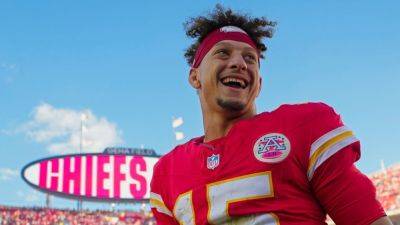 Chiefs block Broncos' FG to win fourth game on walk-off play - ESPN