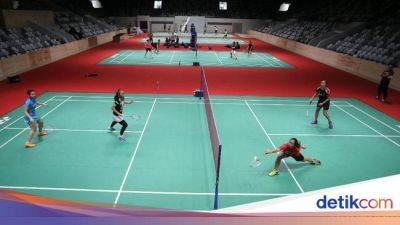 Berapa Tinggi Net Badminton? Simak Aturan Lengkapnya! - sport.detik.com