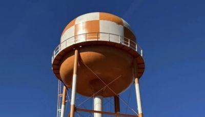 Alabama Town Hammered For 'Big Orange' Water Tower That Residents Thought Was Tennessee-Themed
