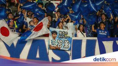 Momen Hebohnya Sorak Sorai Suporter Jepang di GBK