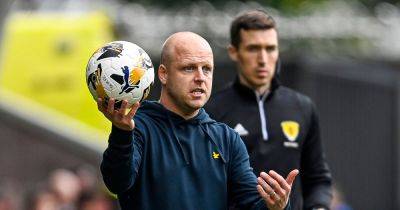 Steven Naismith - Steven Naismith comes to 'naive' Kenneth Vargas' defence but he's not buying one thing in Hearts star's explanation - dailyrecord.co.uk - Scotland