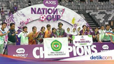 SMAN 2 Mojokerto Sukses Juarai Futsal Putri di AXIS Nation Cup 2024 - sport.detik.com - Indonesia
