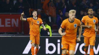 Weghorst celebration criticised after collapse of Hungary coach