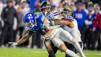 Kansas upsets No. 6 BYU, handing the Cougars their first loss - ESPN