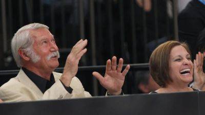 Gymnastics-Bela Karolyi, former coach of Comaneci and US team, dies aged 82