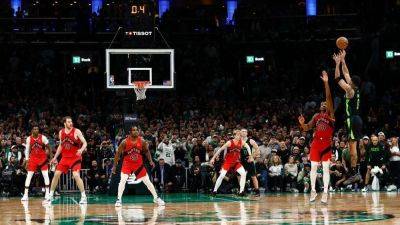 Jayson Tatum traveled before hitting game-winning 3, NBA says - ESPN