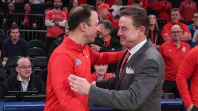 Rick Pitino wins matchup vs. son as St. John's tops New Mexico - ESPN