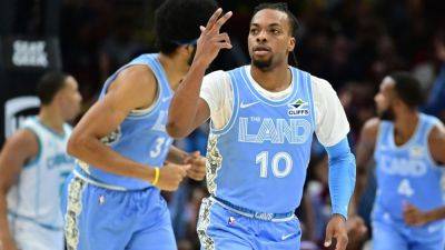 Cavaliers top Hornets, tie 2nd-best start to NBA season (15-0) - ESPN