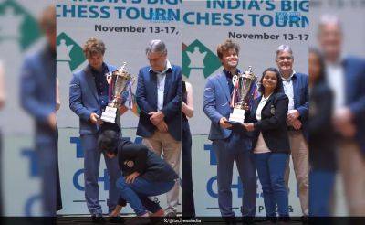 Magnus Carlsen - Watch: Magnus Carlsen's Unmissable Reaction As Indian Chess Star Touches His Feet - sports.ndtv.com - Norway - India - county Rich