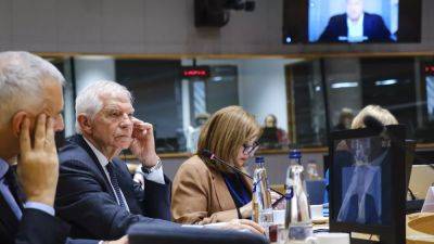 Joe Biden - Olaf Scholz - Vladimir Putin - Donald Trump - Josep Borrell - EU foreign affairs ministers discuss support for Ukraine after Biden lifts veto on weapons - euronews.com - Russia - Ukraine - Germany - Usa - Eu - China - North Korea
