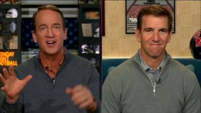 Best 'ManningCast' moments from Texans-Cowboys - ESPN