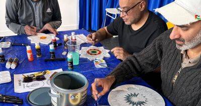 Heartwarming video of Muslim dads goes viral on TikTok - manchestereveningnews.co.uk