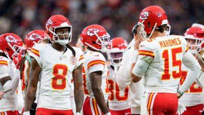NFL Week 9 predictions, fantasy sleepers, upset picks, buzz - ESPN