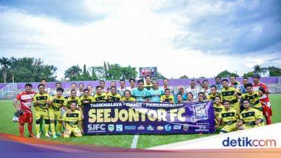 Ketika Jurnalis Adu Olah Bola dengan Eks Persib Bandung