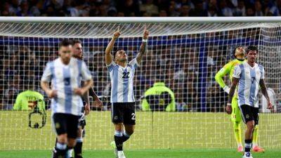 Superb Martinez strike gives Argentina 1-0 home win over Peru