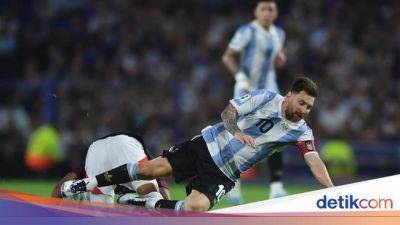Argentina Vs Peru: Wasit Dituding Berat Sebelah Untungkan Messi Cs