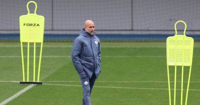 Pep Guardiola sends warning to Man City stars after contract call