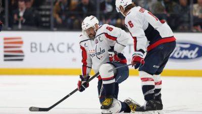 Capitals star Alex Ovechkin out 4-6 weeks with broken fibula - ESPN