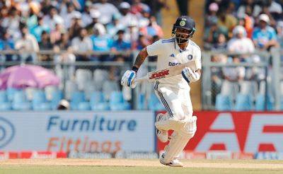 India vs Australia LIVE, 1st Test Day 1: Trouble For India As Virat Kohli Fails Again, Departs For 5