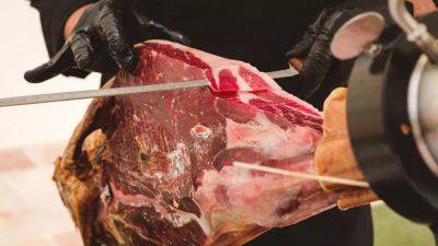 'This is a destruction of years of work': Thieves steal €200,000 worth of festive ham in Spain