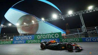 Max Verstappen - George Russell - Carlos Sainz - Pierre Gasly - Lando Norris - Russell on pole in Las Vegas, Verstappen ahead of Norris - channelnewsasia.com - France - county Baldwin