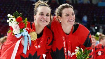 Philip Poulin - Marie Philip Poulin - Laura Stacey - Devin Heroux - A hockey love story, Canadian football glory, and more - cbc.ca - county Canadian
